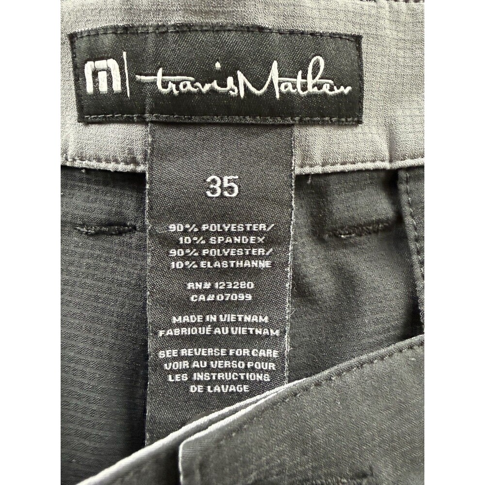 Travis Mathew Men Golf Shorts Size 35 Black Poly/Spandex Blend - Picture 3 of 6